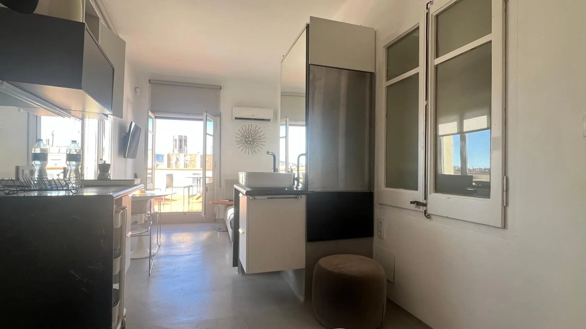 Top Studio With Terrace Barcelona 0*,